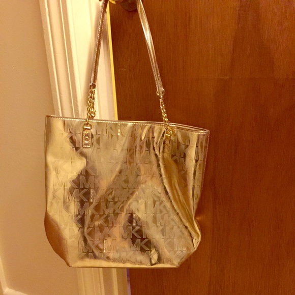 ✨✨✨✨Gold Michael Kors ✨✨✨✨