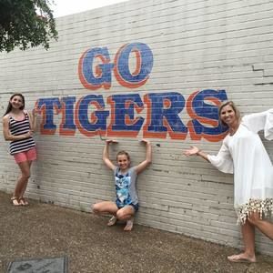 Meet your Posher, Michele