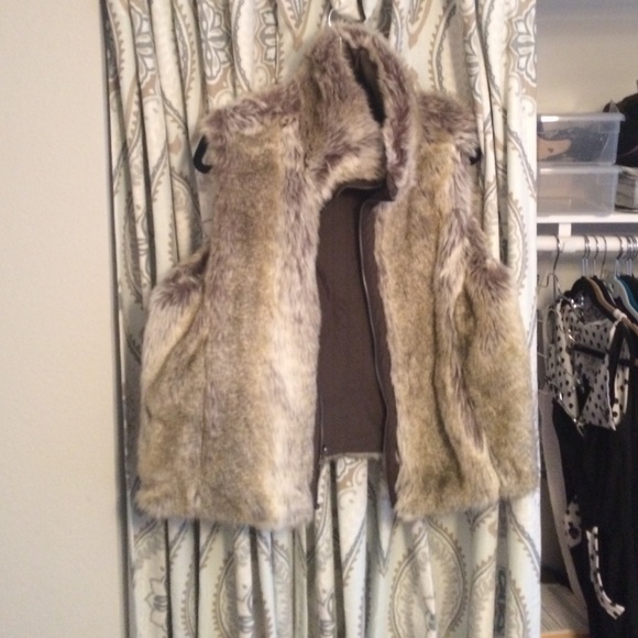 Great faux fun coat
