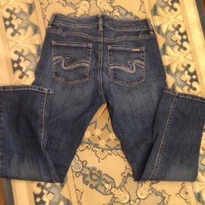 White House Black Market Crop leg jeans