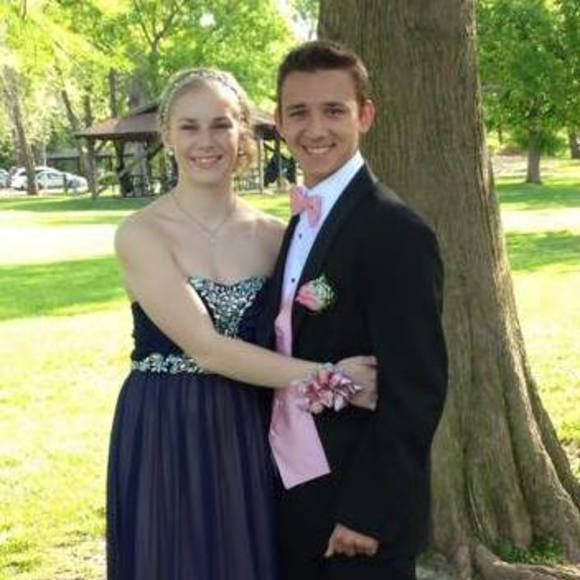 Meet your Posher, Kelsey - Picture 1 of 1