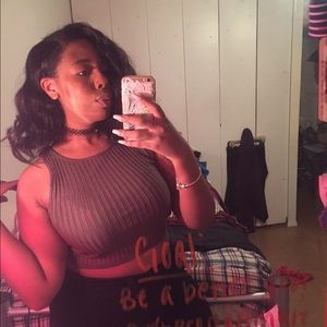 Meet your Posher, Amari
