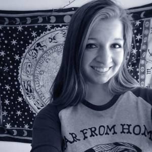 Meet your Posher, Jillian