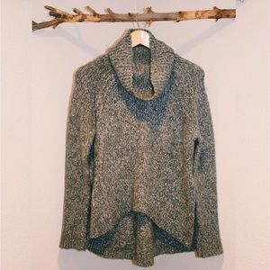 Gray turtleneck