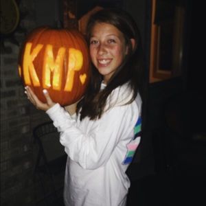 Meet your Posher, Kayla