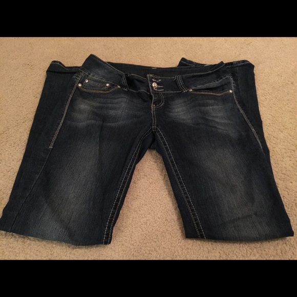 Boot cut jeans