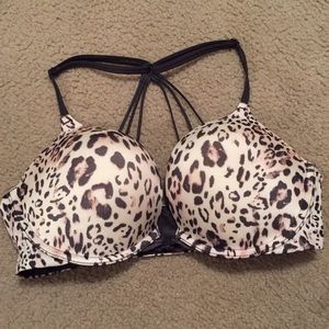 Victoria's Secret bombshell bra