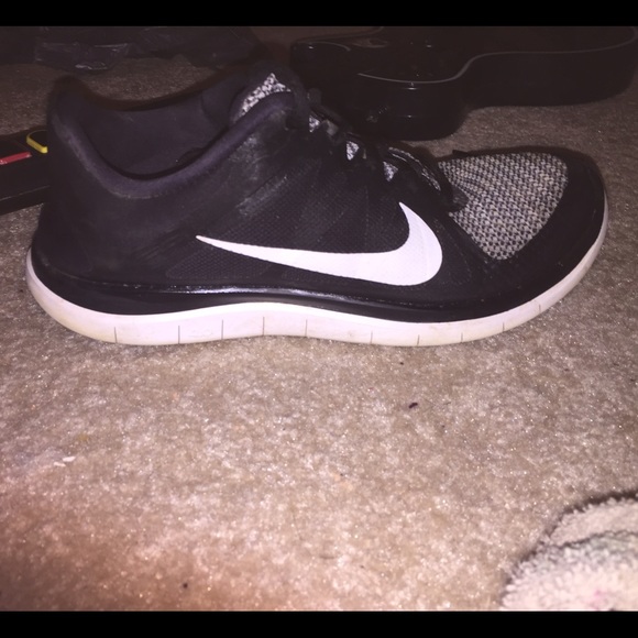 Nike Free 4.0 Running Shoes