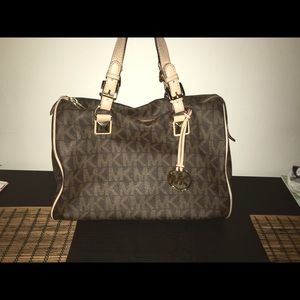 Michael Kors signature Grayson  satchel bag purse