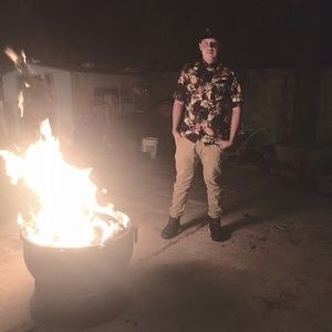 Meet your Posher, Eduardo