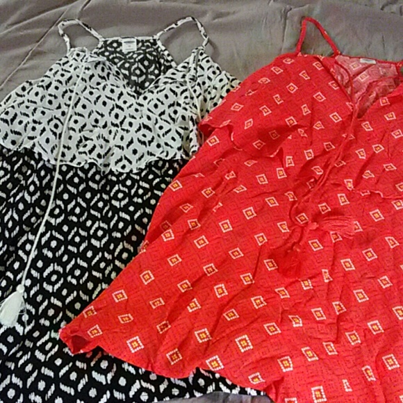 Summer blouses bundle - Picture 1 of 3