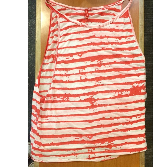 LF High Neck Tank - Picture 2 of 4