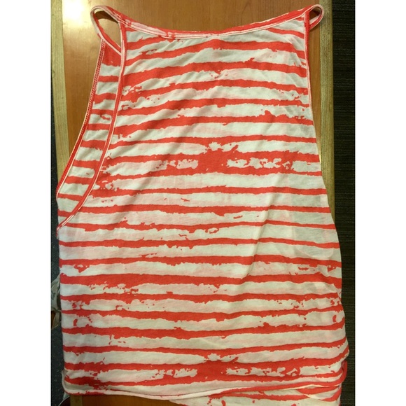 LF High Neck Tank - Picture 3 of 4