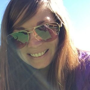 Meet your Posher, Renee