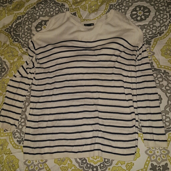 ***SOLD****Striped long sleeved shirt