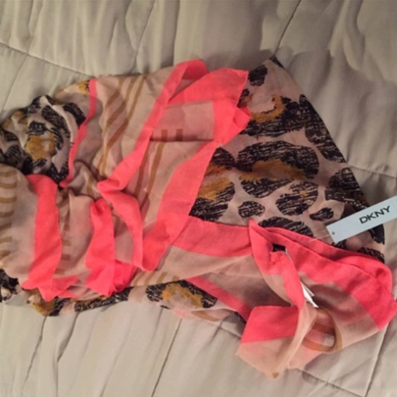 Brand new DKNY scarf