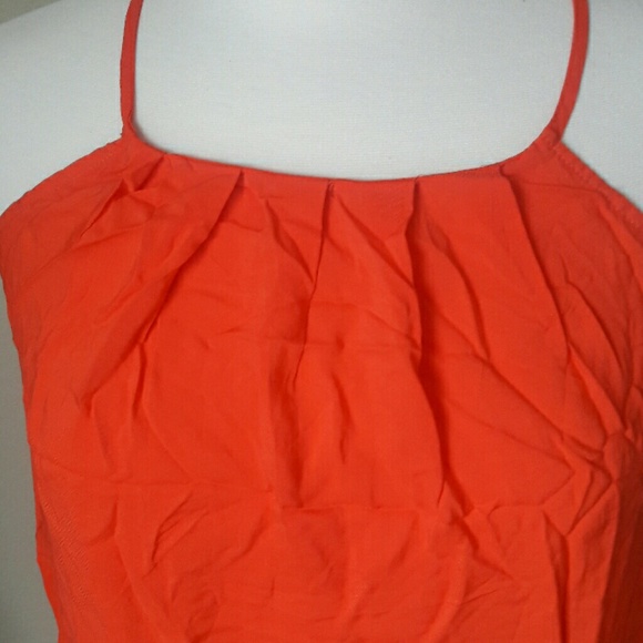 Gorgeous summer halter top - Picture 3 of 3