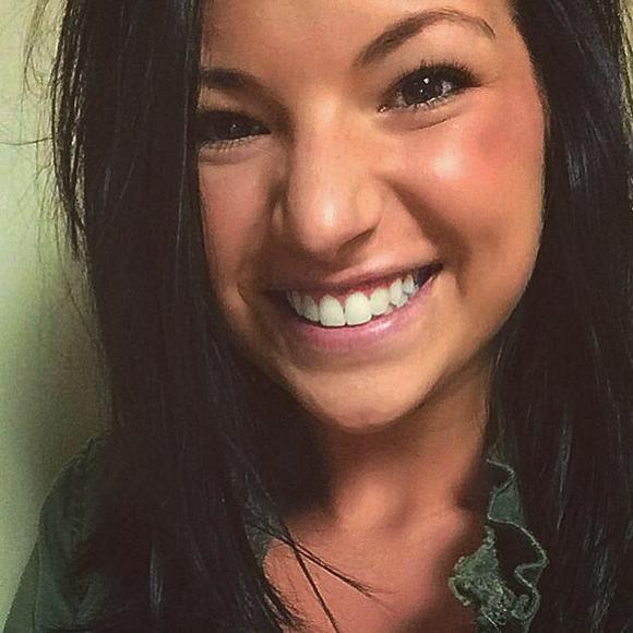 Meet your Posher, Alli