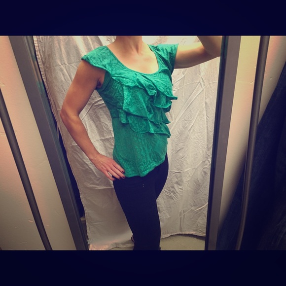 Ruffled burnout green blouse size medium