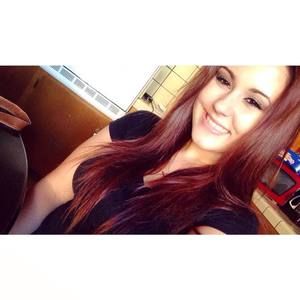 Meet your Posher, Carrie