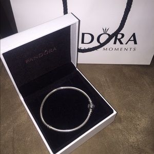 PANDORA BRAND NEW BRACELET ONLY