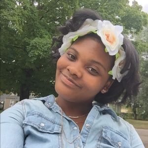 Meet your Posher, Ashton