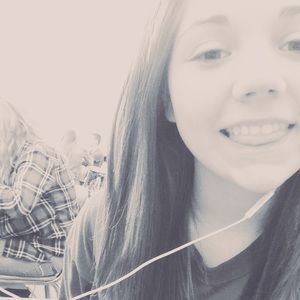 Meet your Posher, Jaclyn