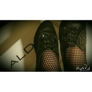 ALDO  Black Lace up flats