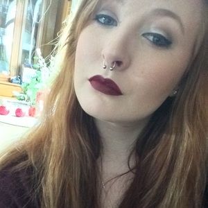 Meet your Posher, Carly