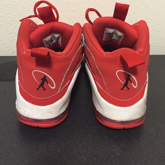 Nike - Picture 2 of 2