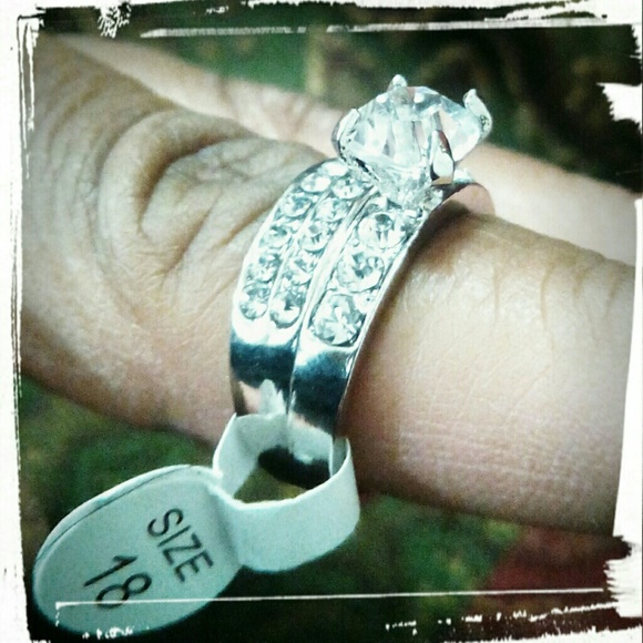 💍💎Beautiful Engagement Set💍💎