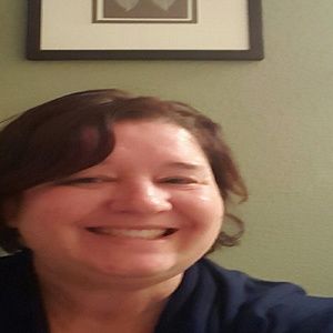 Meet your Posher, Renee