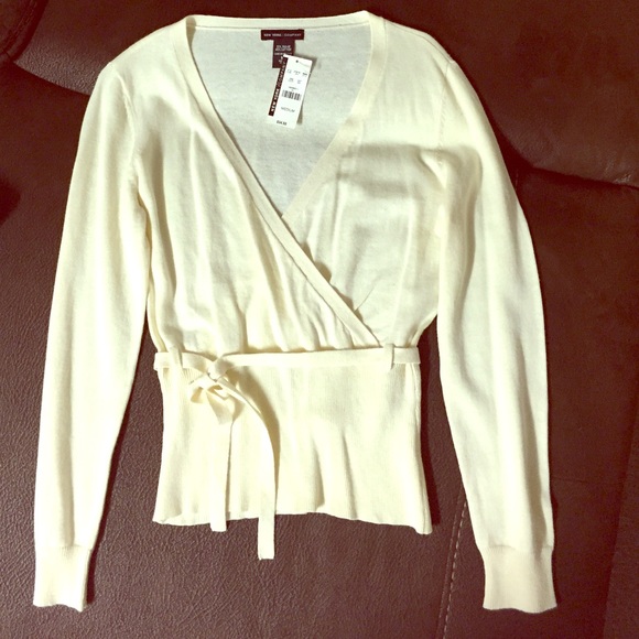 New York & Company | Sweaters | New Yorkcompany Belted Sweater | Poshmark