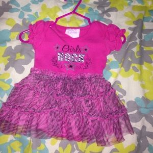 Dress That Reads "Girls Rock" 0-3 Months Girls
