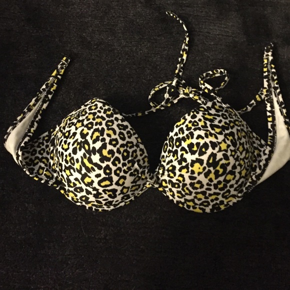 Bikini top