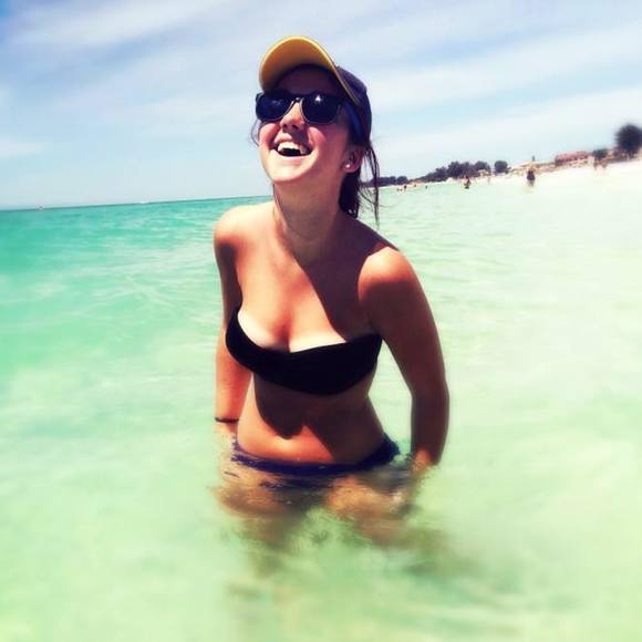 Meet your Posher, Lucie