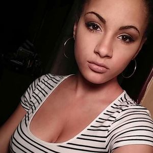 Meet your Posher, Nybria