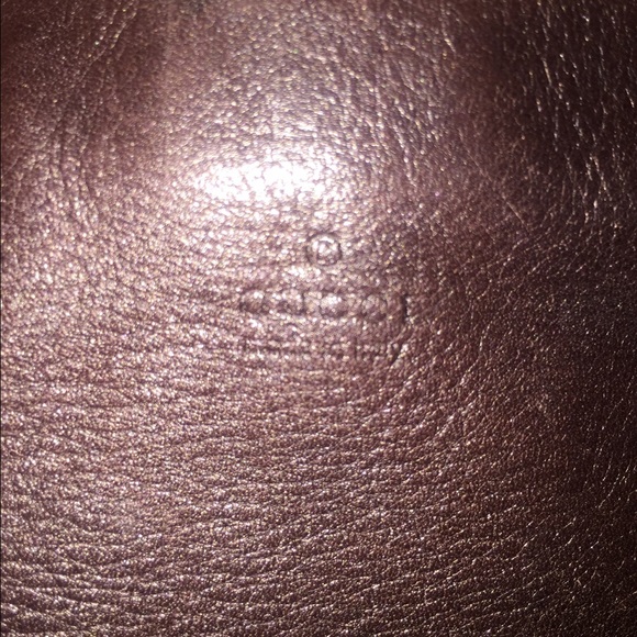 Authentic Gucci - Picture 3 of 3