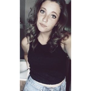 Meet your Posher, Jessica