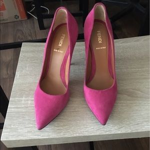 Fendi suede pink heels