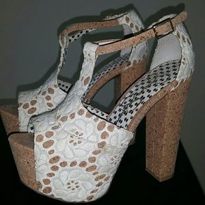 Jessica Simpson wedges