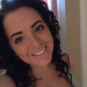 Meet your Posher, Ashton