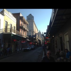 Meet your Posher, Ang