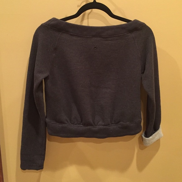 Lululemon cropped sweater - Picture 2 of 4