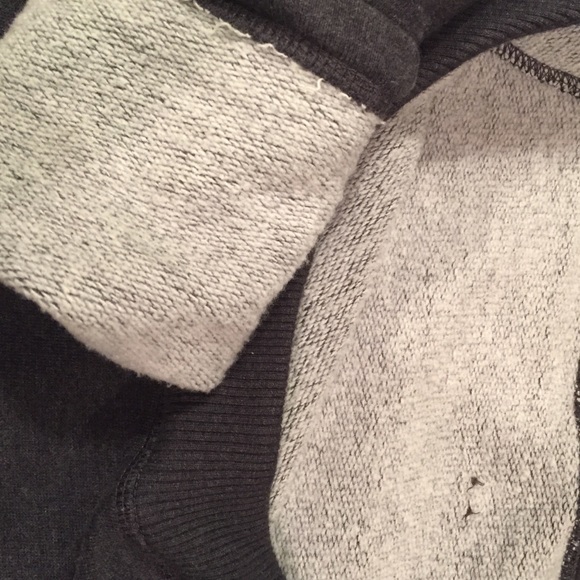 Lululemon cropped sweater - Picture 3 of 4