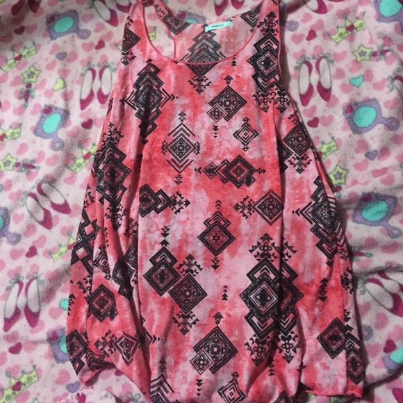 Maurice's tank top