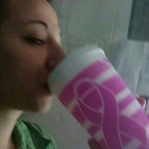 Meet your Posher, Elissa