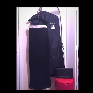 Black Authentic CHANEL DRESS calf  white trim💃🏾