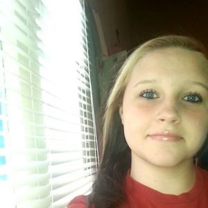 Meet your Posher, Dawnie