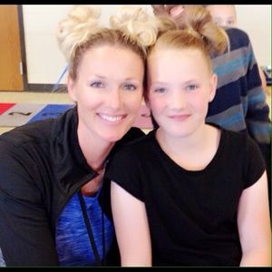 Meet your Posher, Sidney